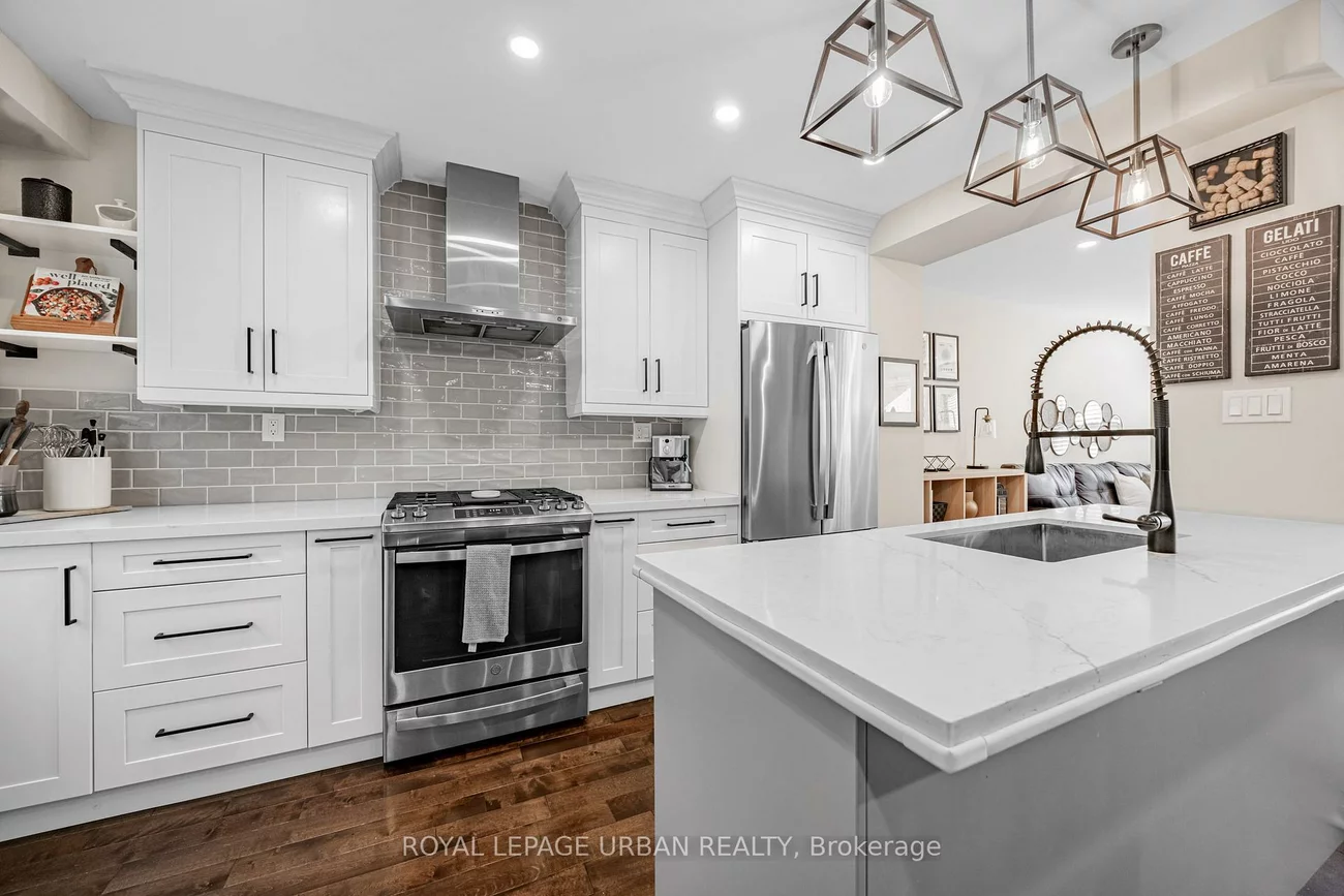 1684, John, Bayview Fairway-Bayview Country Club Estates, Markham