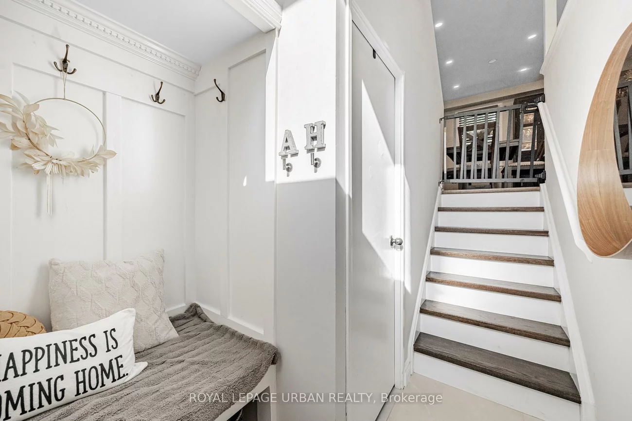 1684, John, Bayview Fairway-Bayview Country Club Estates, Markham