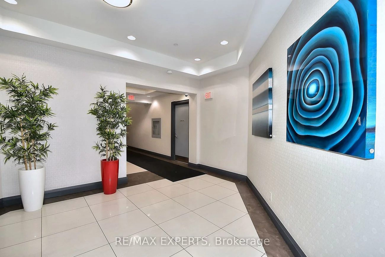 7161, Yonge, Grandview, Markham