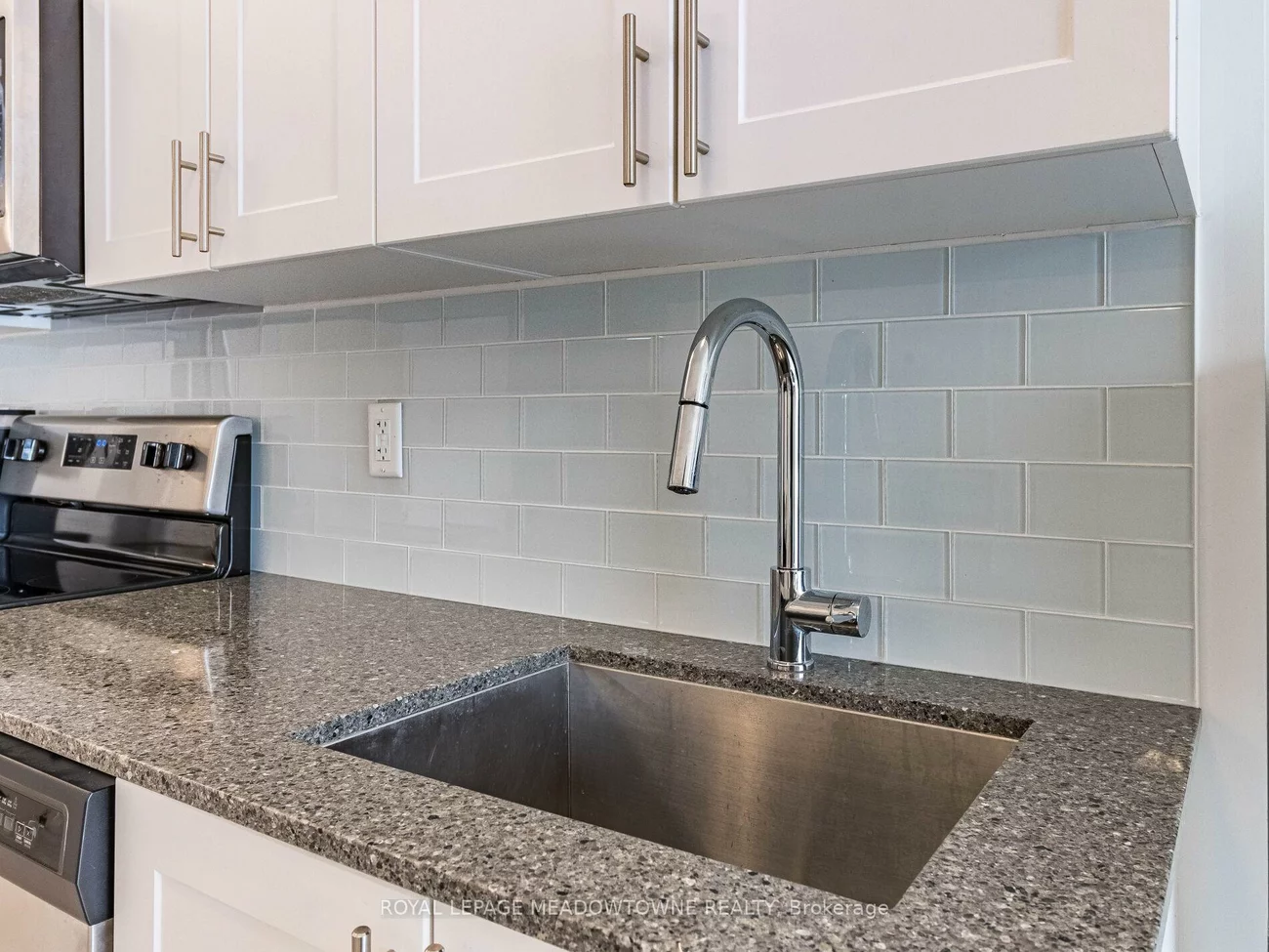 9700, Ninth, Greensborough, Markham