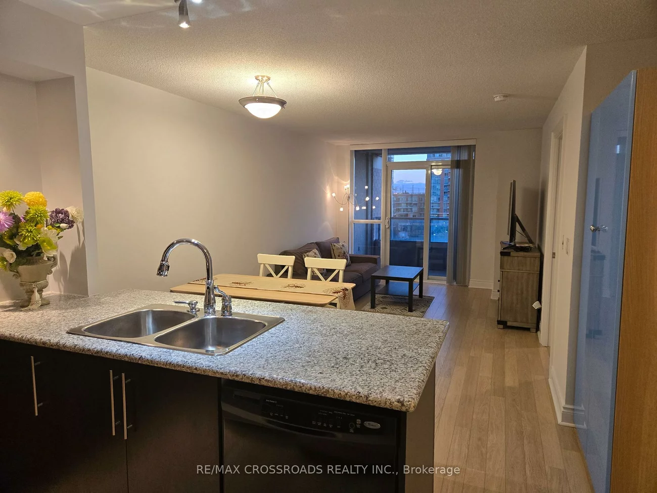 23, Cox, Unionville, Markham