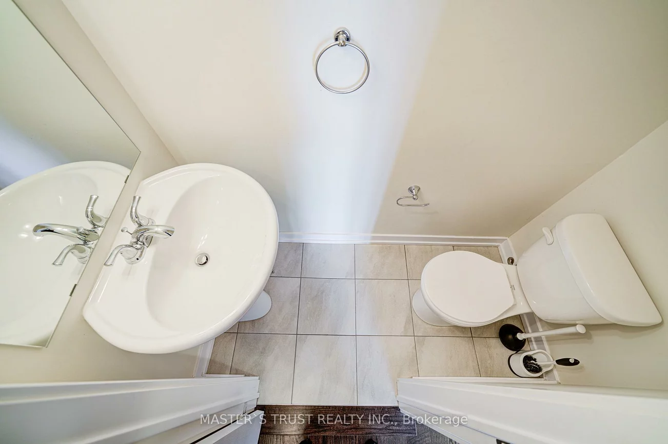 30, Dunsheath, Cornell, Markham