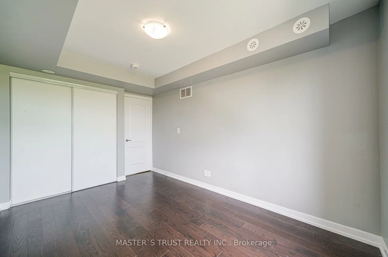 30, Dunsheath, Cornell, Markham