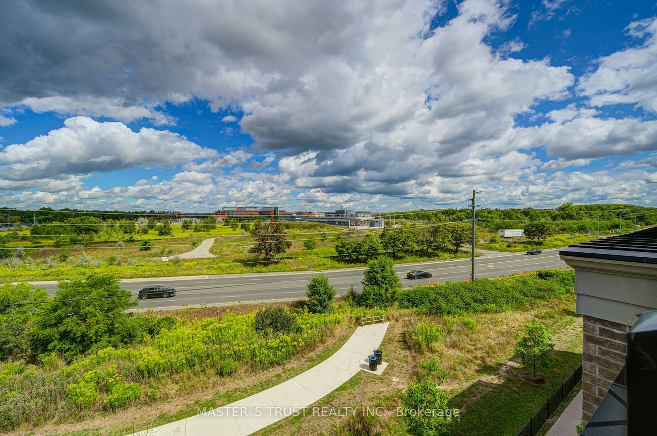 30, Dunsheath, Cornell, Markham