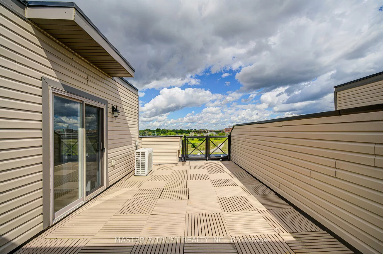 30, Dunsheath, Cornell, Markham