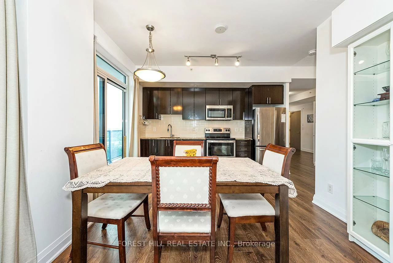 7165, Yonge, Grandview, Markham