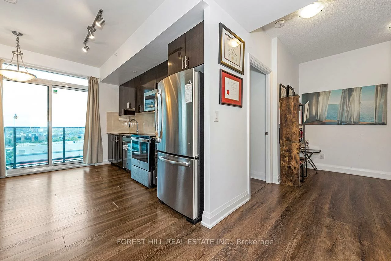 7165, Yonge, Grandview, Markham