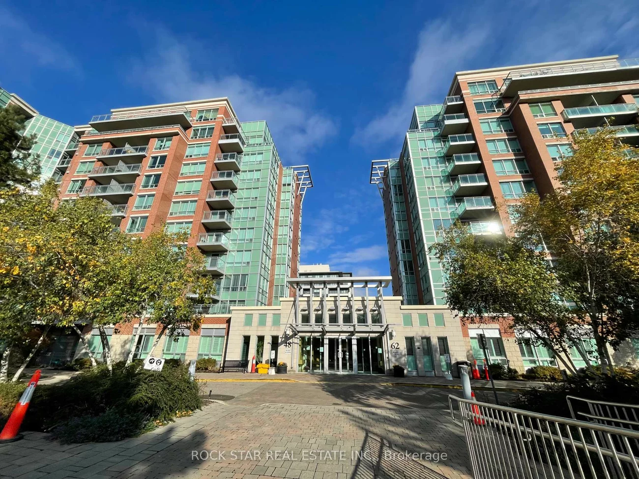 48, Suncrest, Commerce Valley, Markham