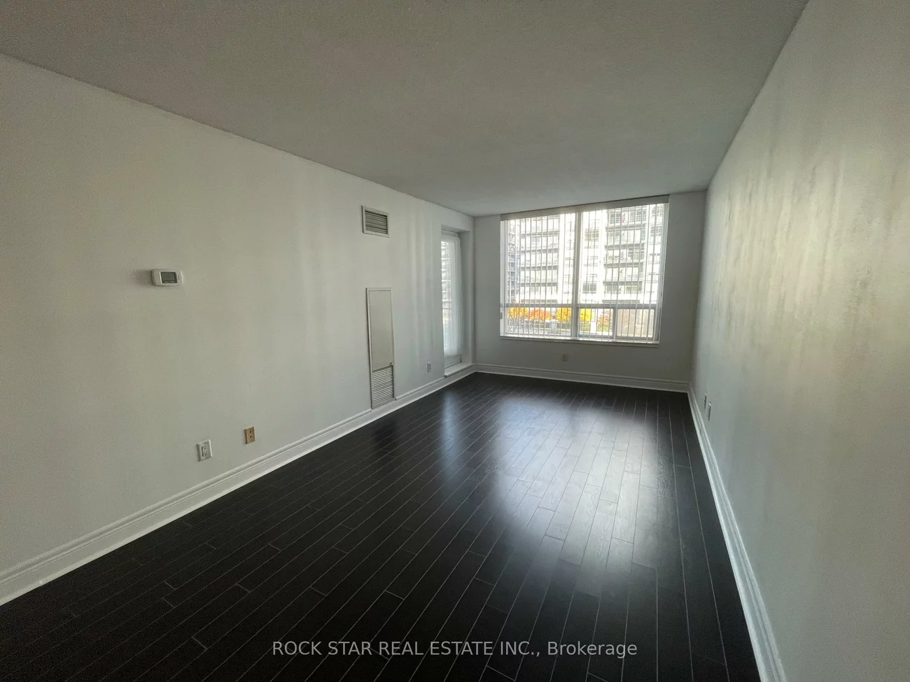 48, Suncrest, Commerce Valley, Markham