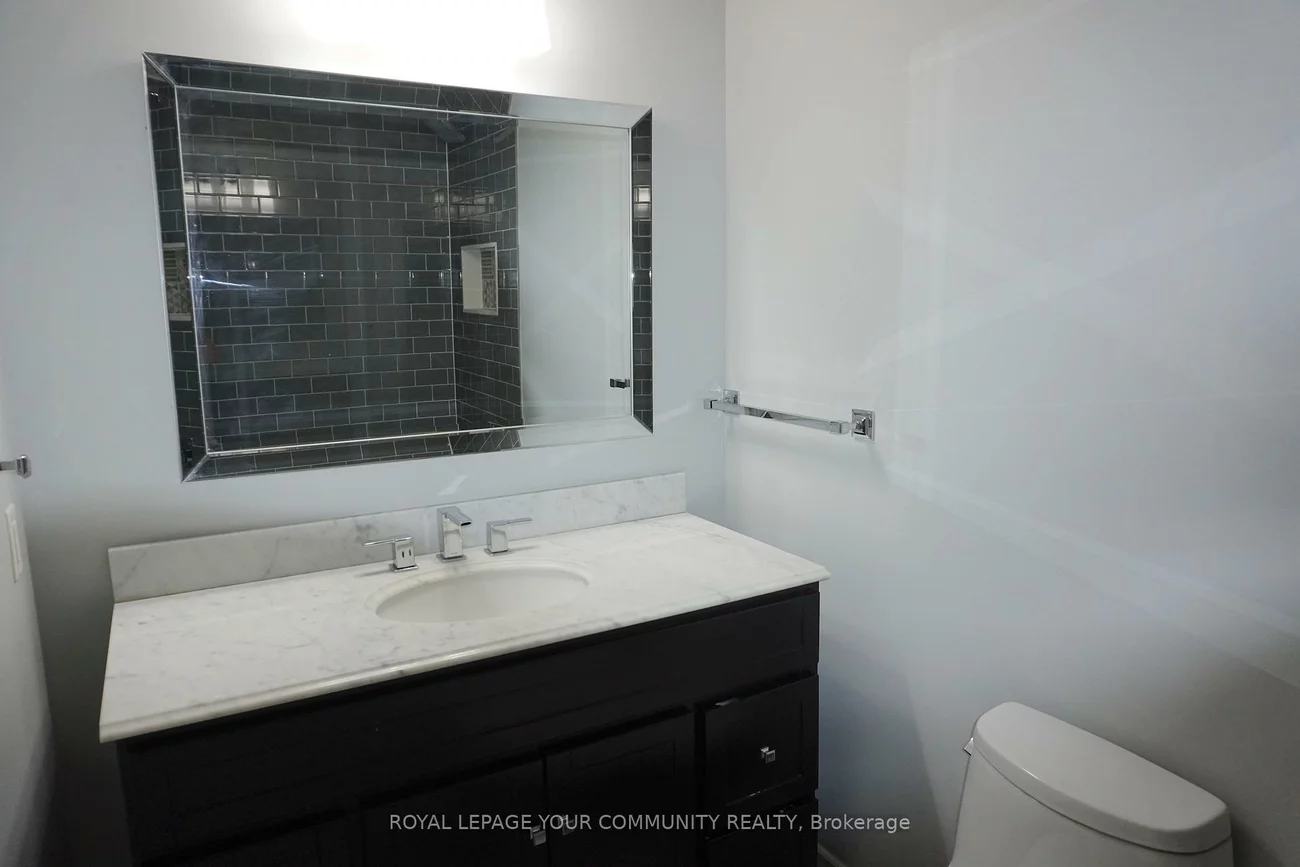 39, Knightsbridge, Markham Village, Markham