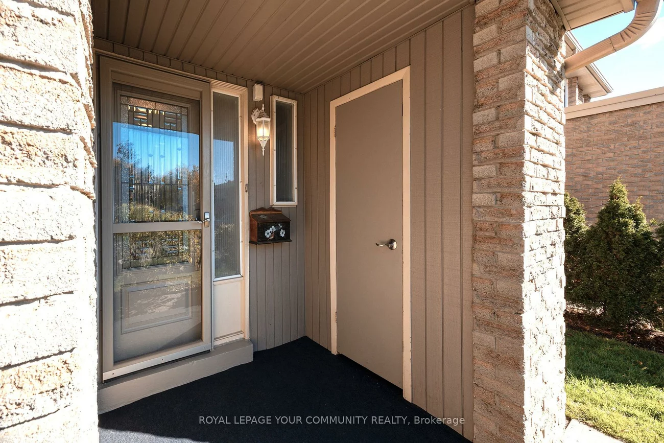 76, Knightsbridge, Markham Village, Markham