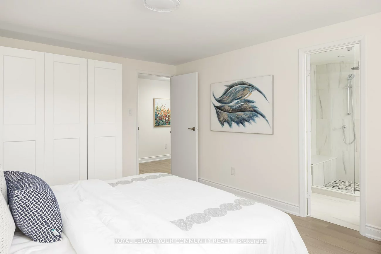 76, Knightsbridge, Markham Village, Markham