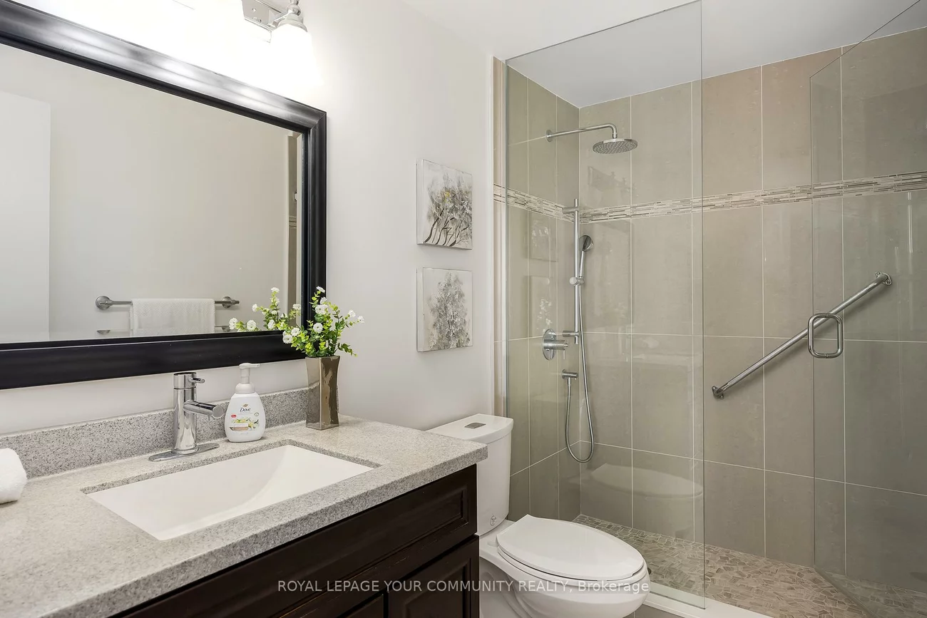 76, Knightsbridge, Markham Village, Markham