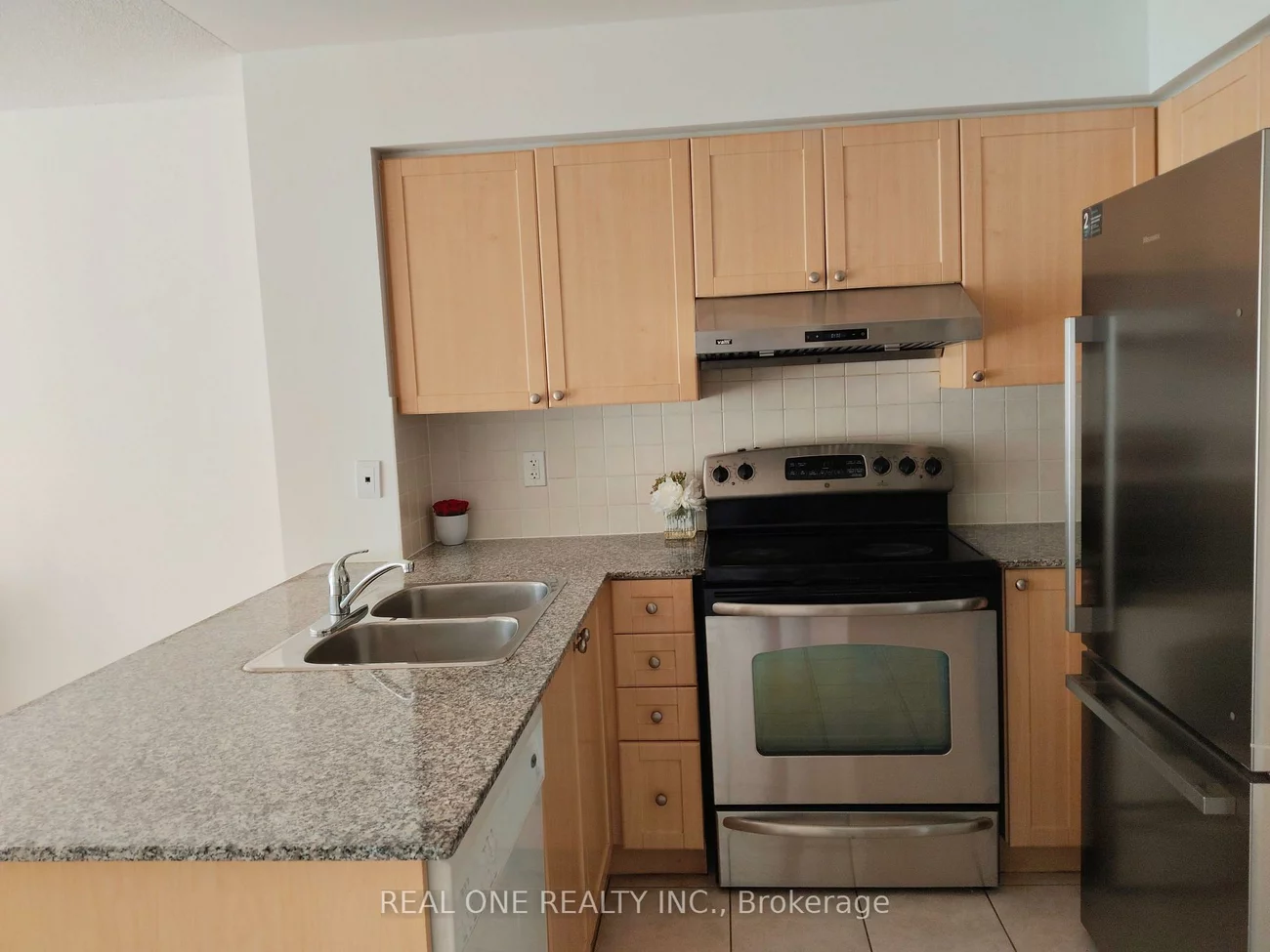 75, South Town Centre, Unionville, Markham