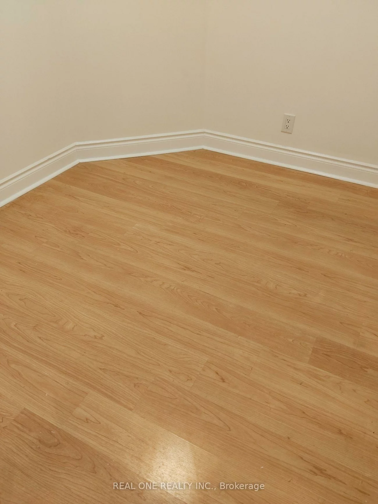 75, South Town Centre, Unionville, Markham