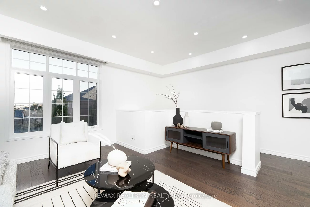 50, Greensborough Villag, Greensborough, Markham