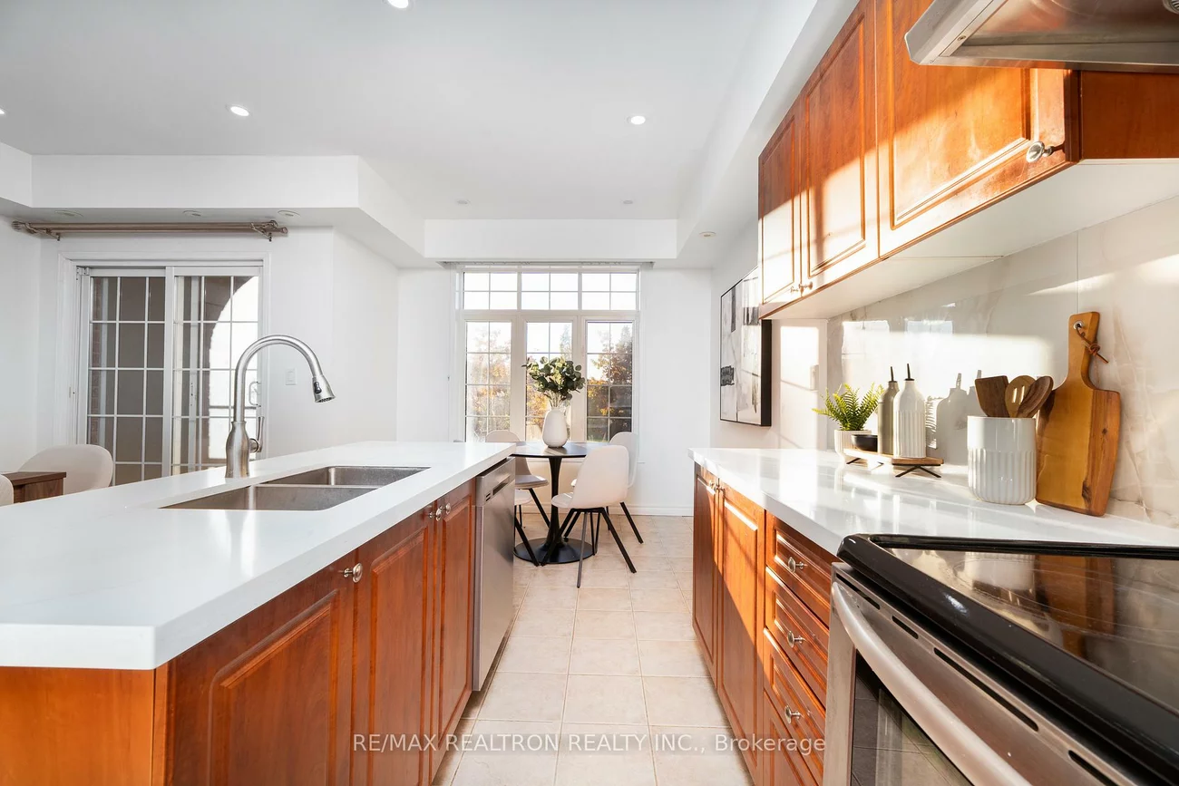 50, Greensborough Villag, Greensborough, Markham