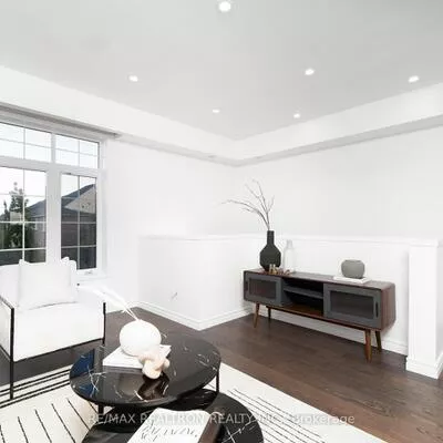 50, Greensborough Villag, Greensborough, Markham