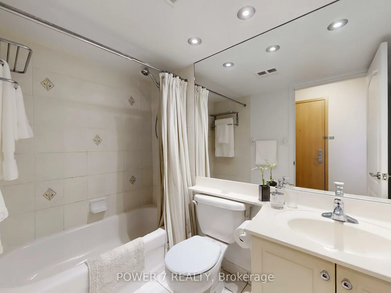 48, Suncrest, Commerce Valley, Markham