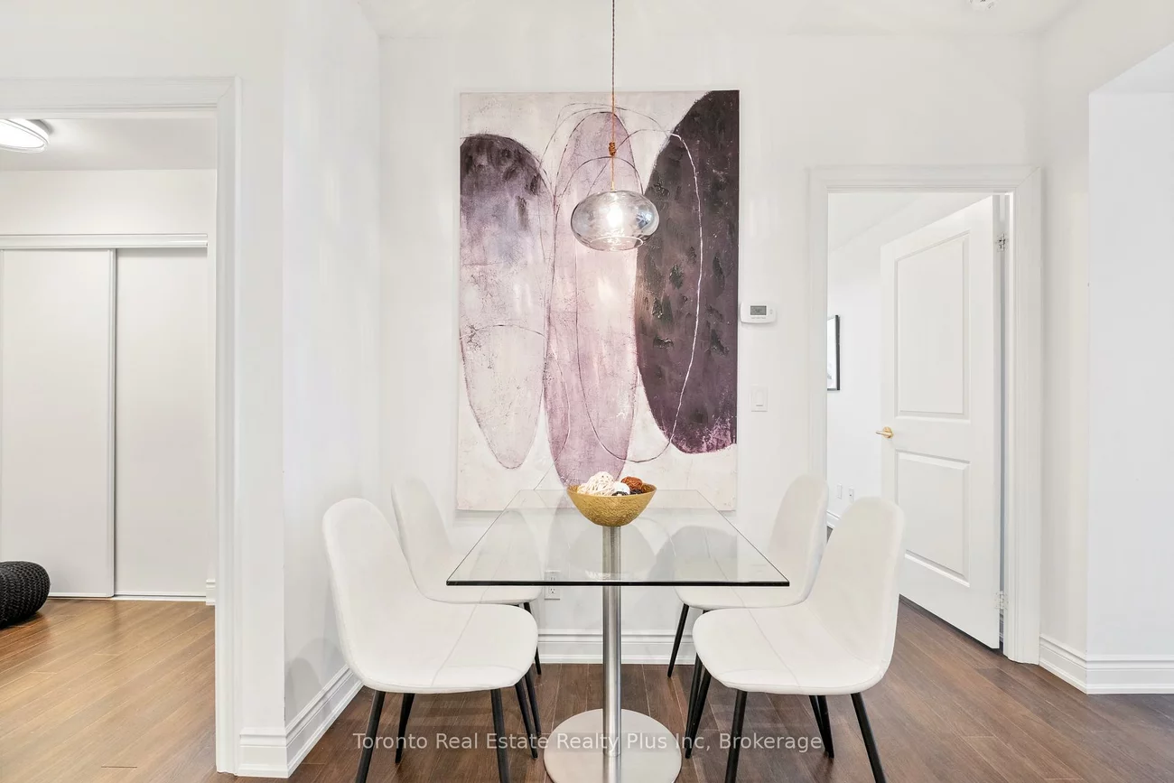 99, South Town Centre, Unionville, Markham