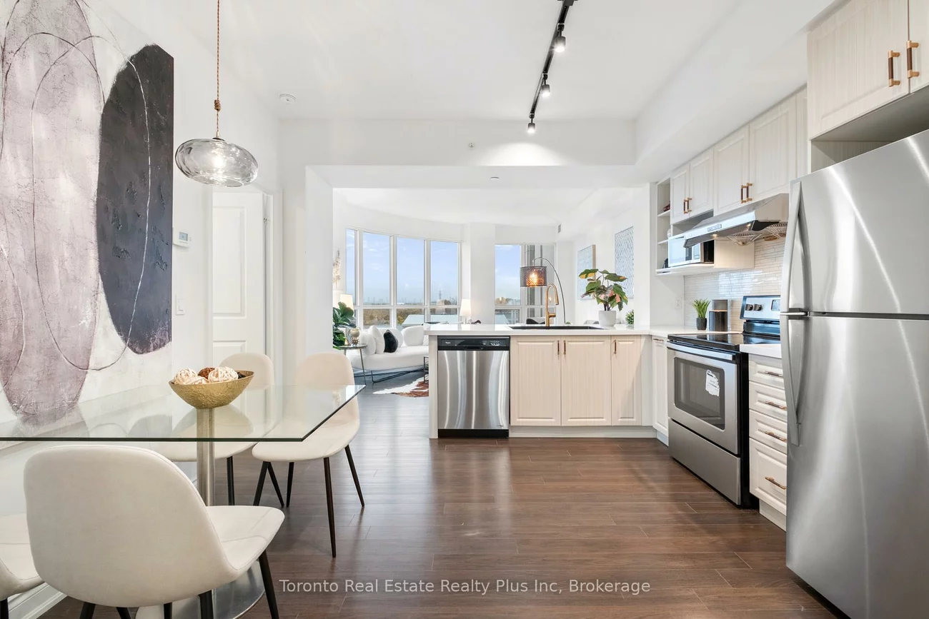 99, South Town Centre, Unionville, Markham