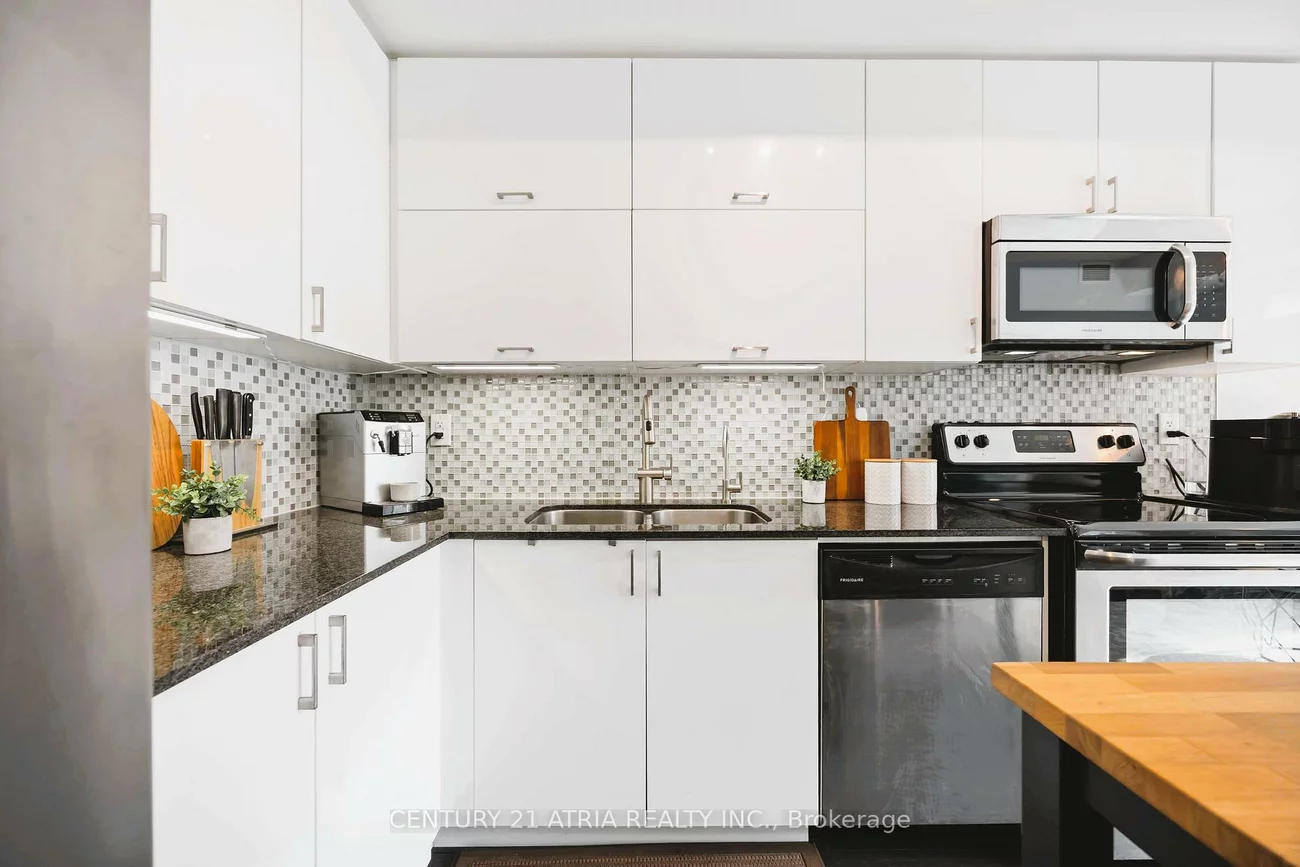 28, Prince Regent, Cathedraltown, Markham