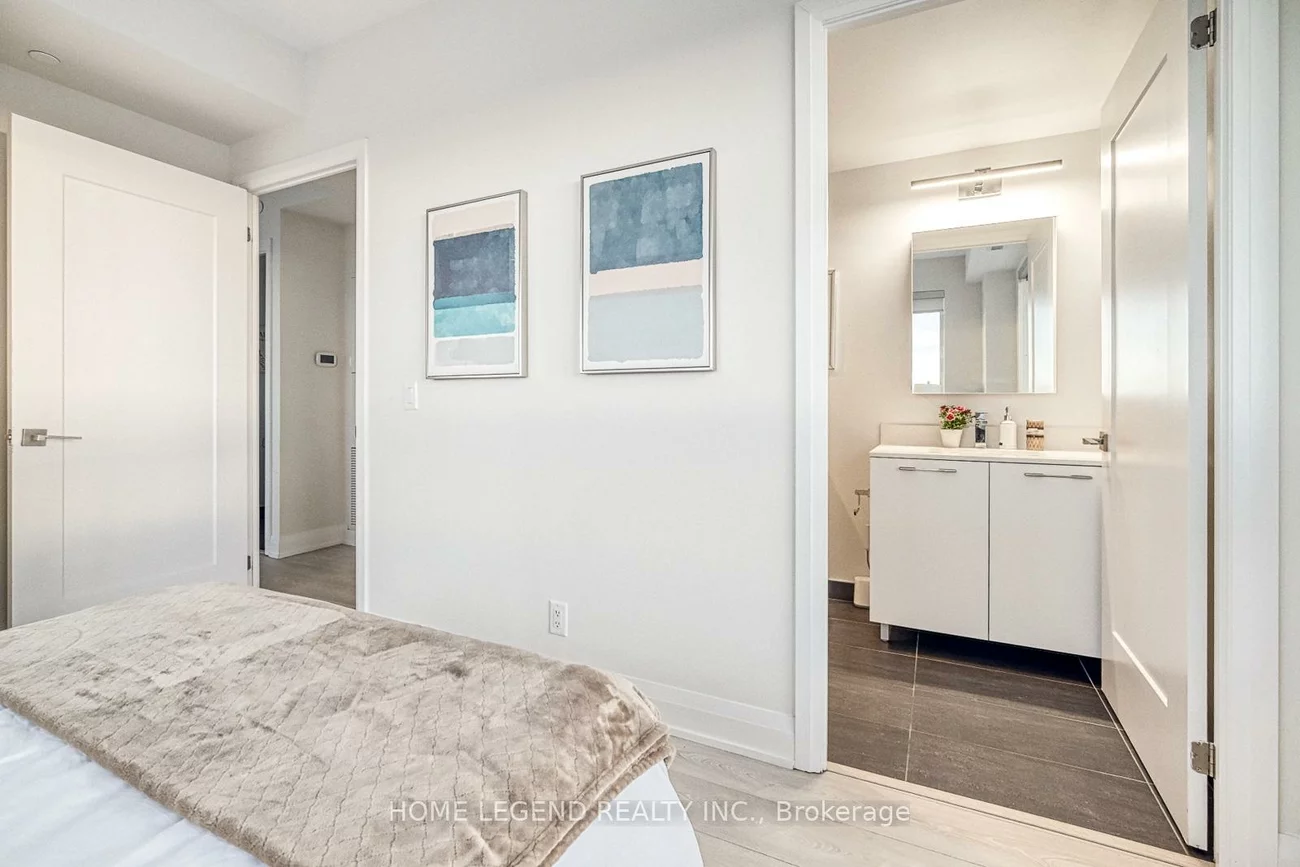 18, Water Walk, Unionville, Markham