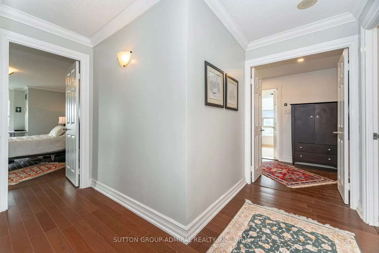 7825, Bayview, Aileen-Willowbrook, Markham