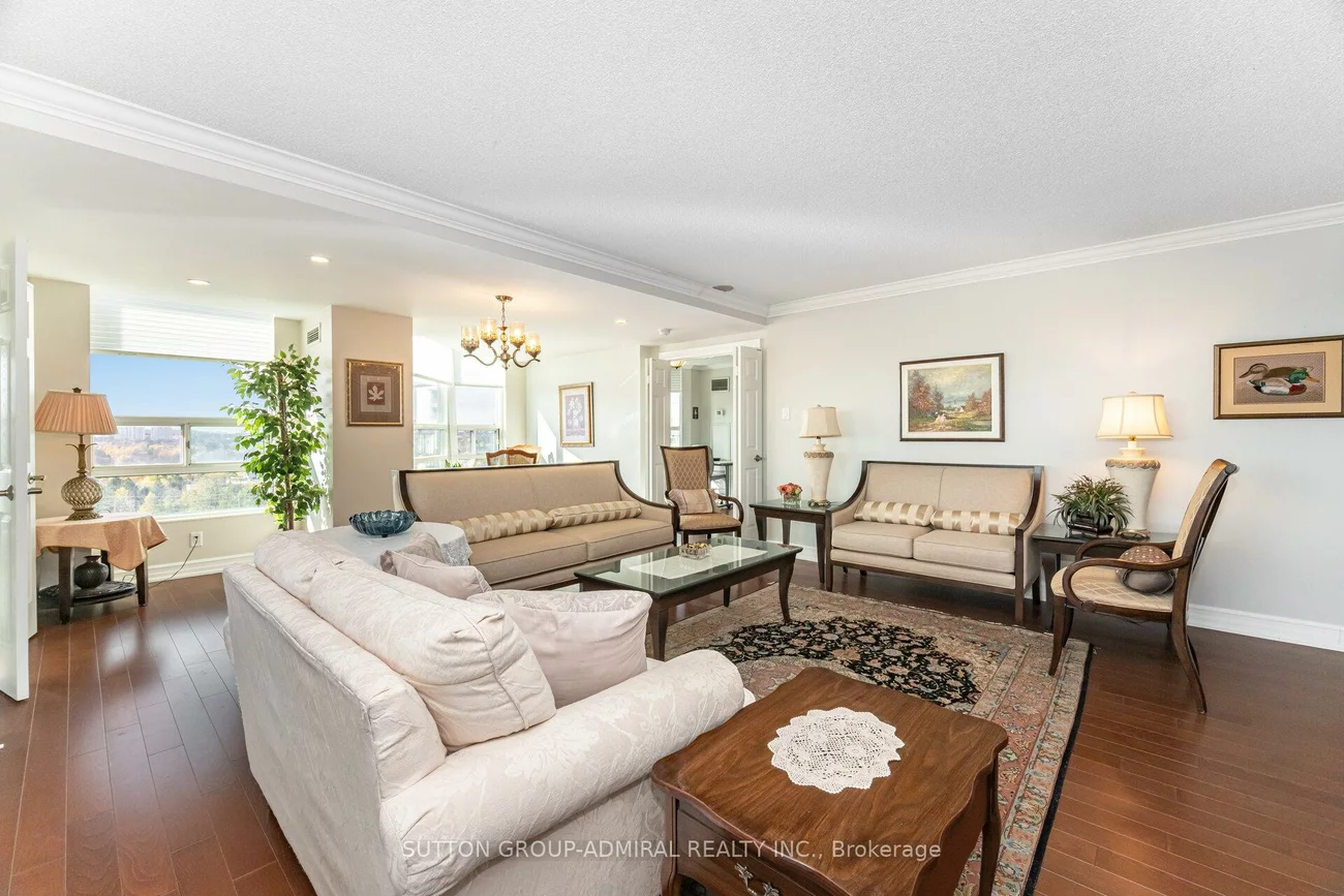 7825, Bayview, Aileen-Willowbrook, Markham