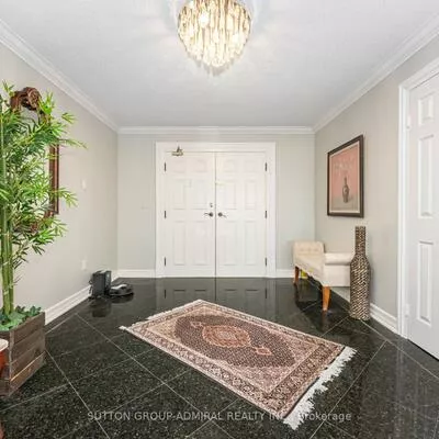 7825, Bayview, Aileen-Willowbrook, Markham