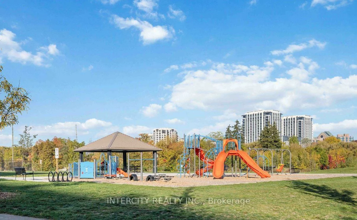 10, Rouge Valley, Unionville, Markham