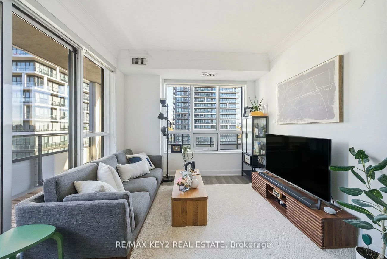 38, Water Walk, Unionville, Markham