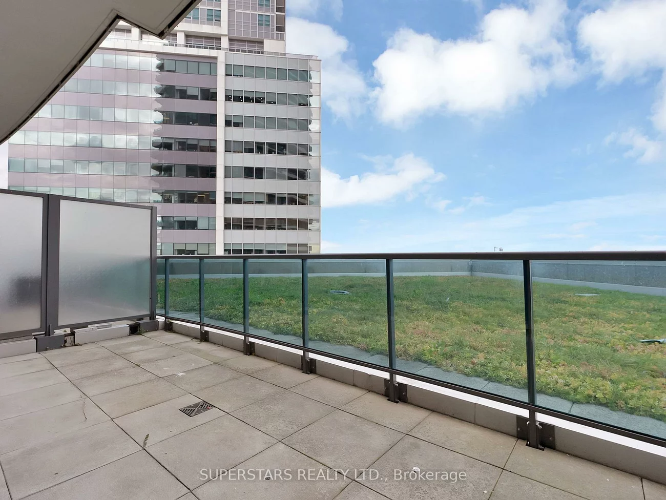 7171, Yonge, Grandview, Markham