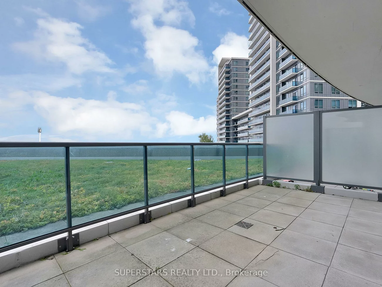 7171, Yonge, Grandview, Markham