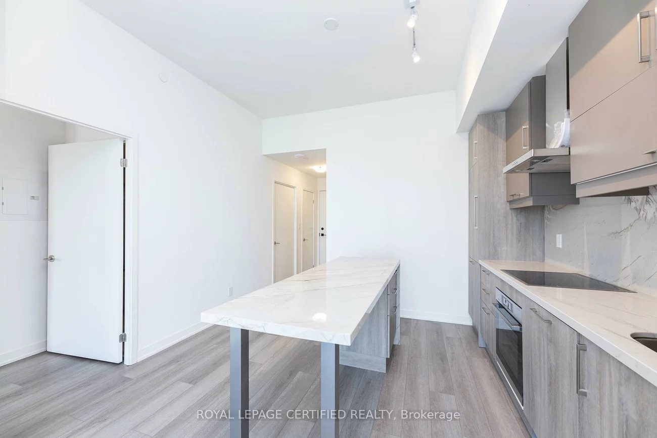 8119, Birchmount, Unionville, Markham