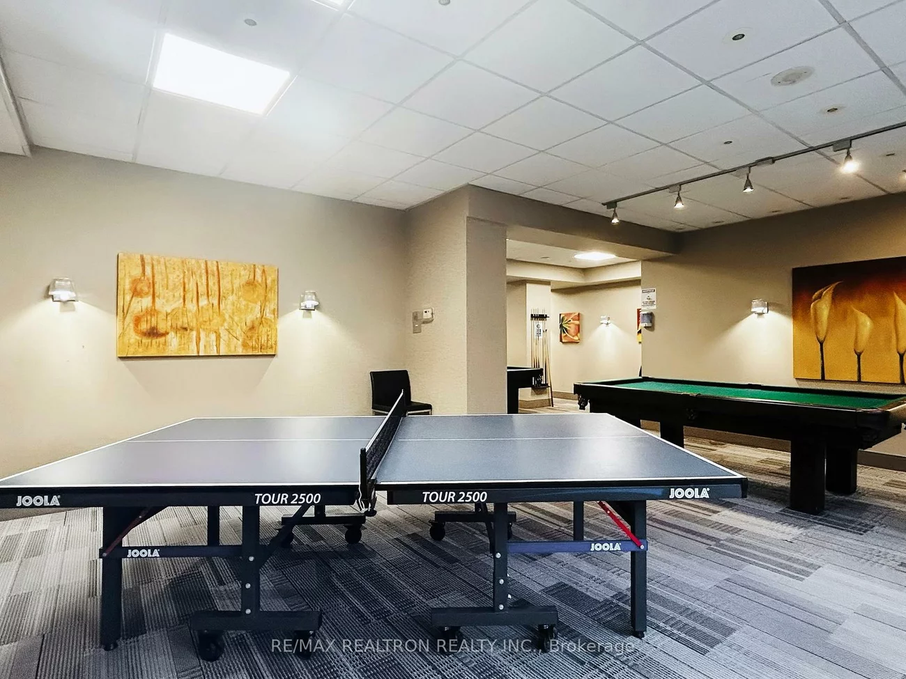 37, Galleria, Commerce Valley, Markham