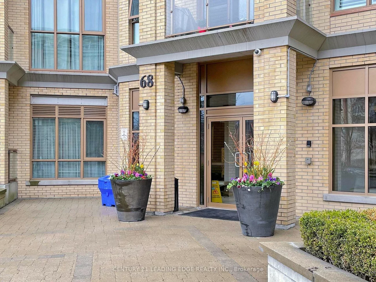 68, Main, Old Markham Village, Markham