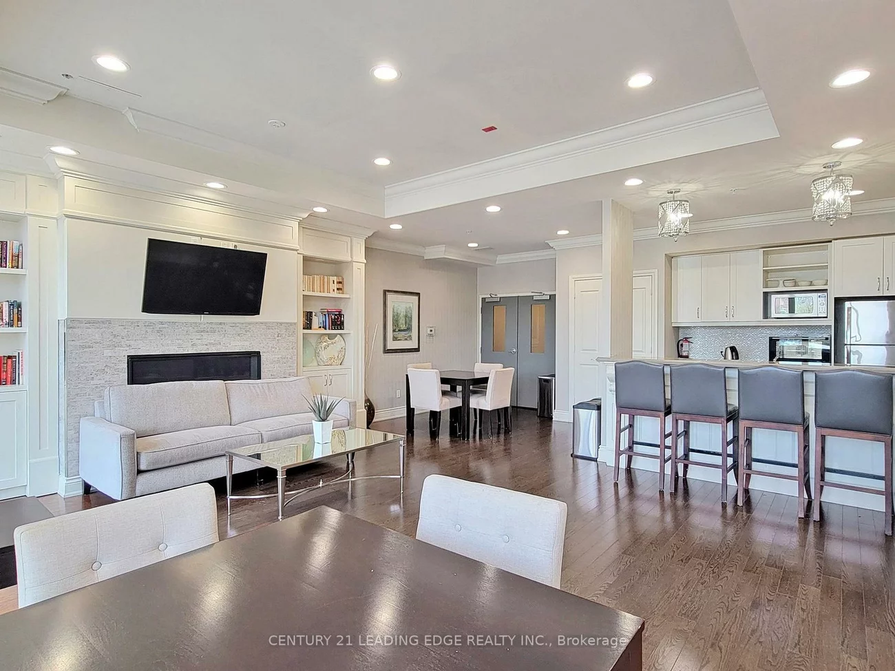 68, Main, Old Markham Village, Markham