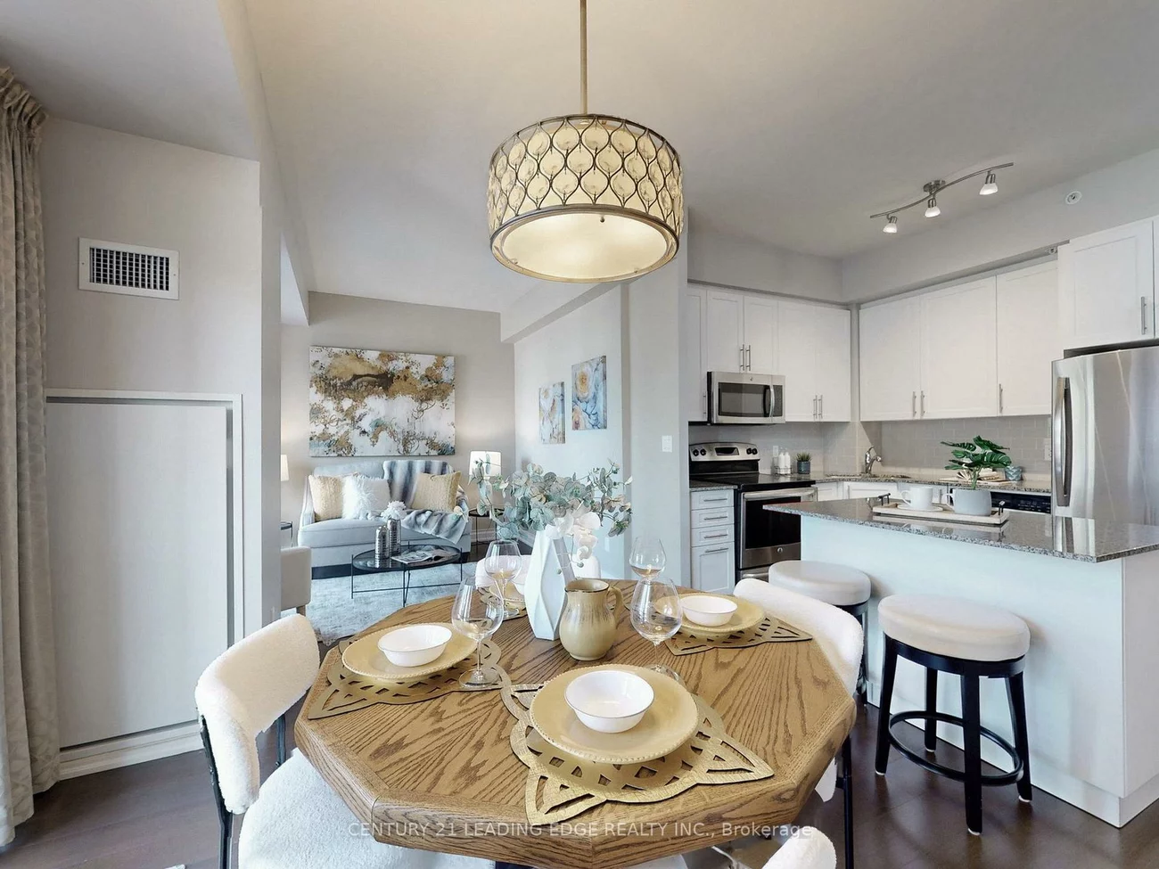 68, Main, Old Markham Village, Markham