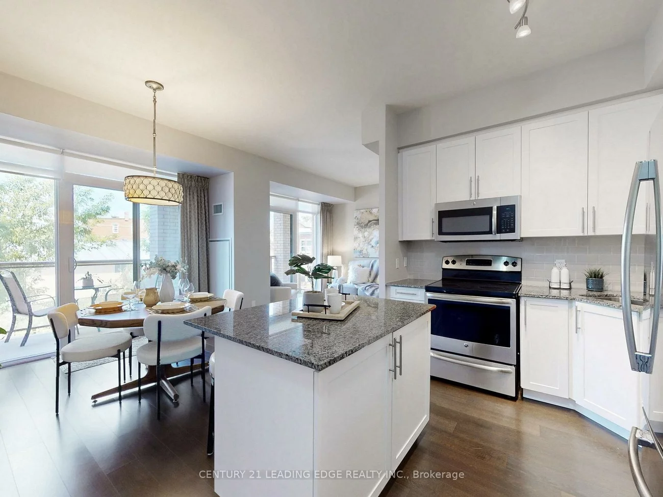 68, Main, Old Markham Village, Markham