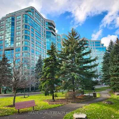 7805, Bayview, Aileen-Willowbrook, Markham