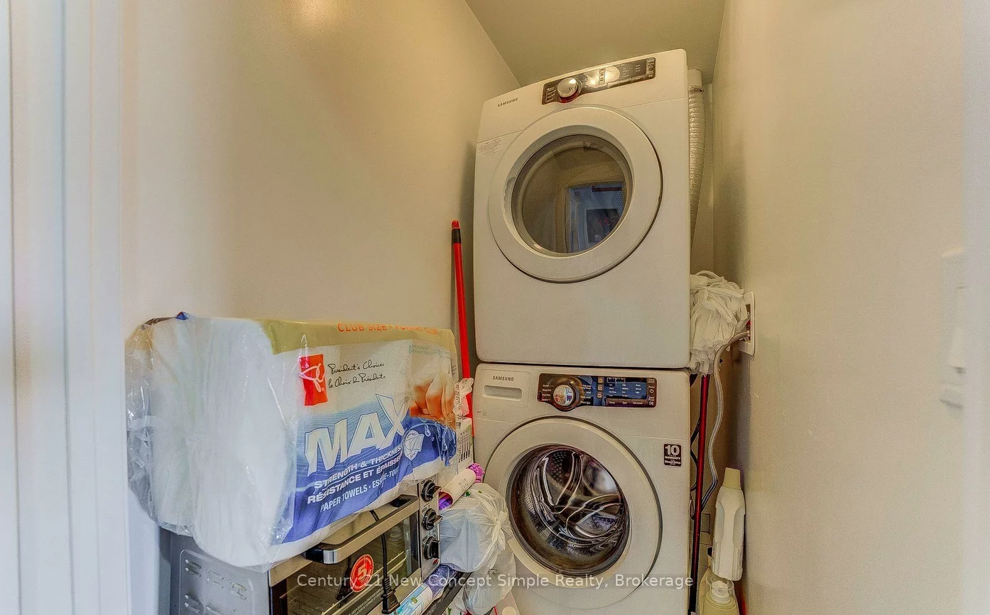 9500, Markham, Wismer, Markham