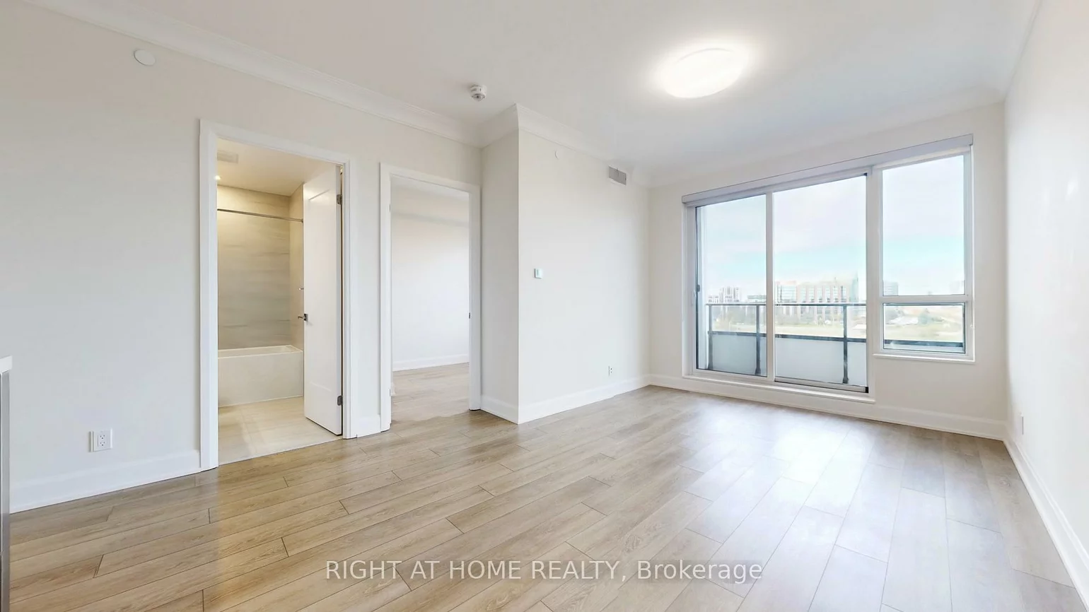 38, Water Walk, Unionville, Markham