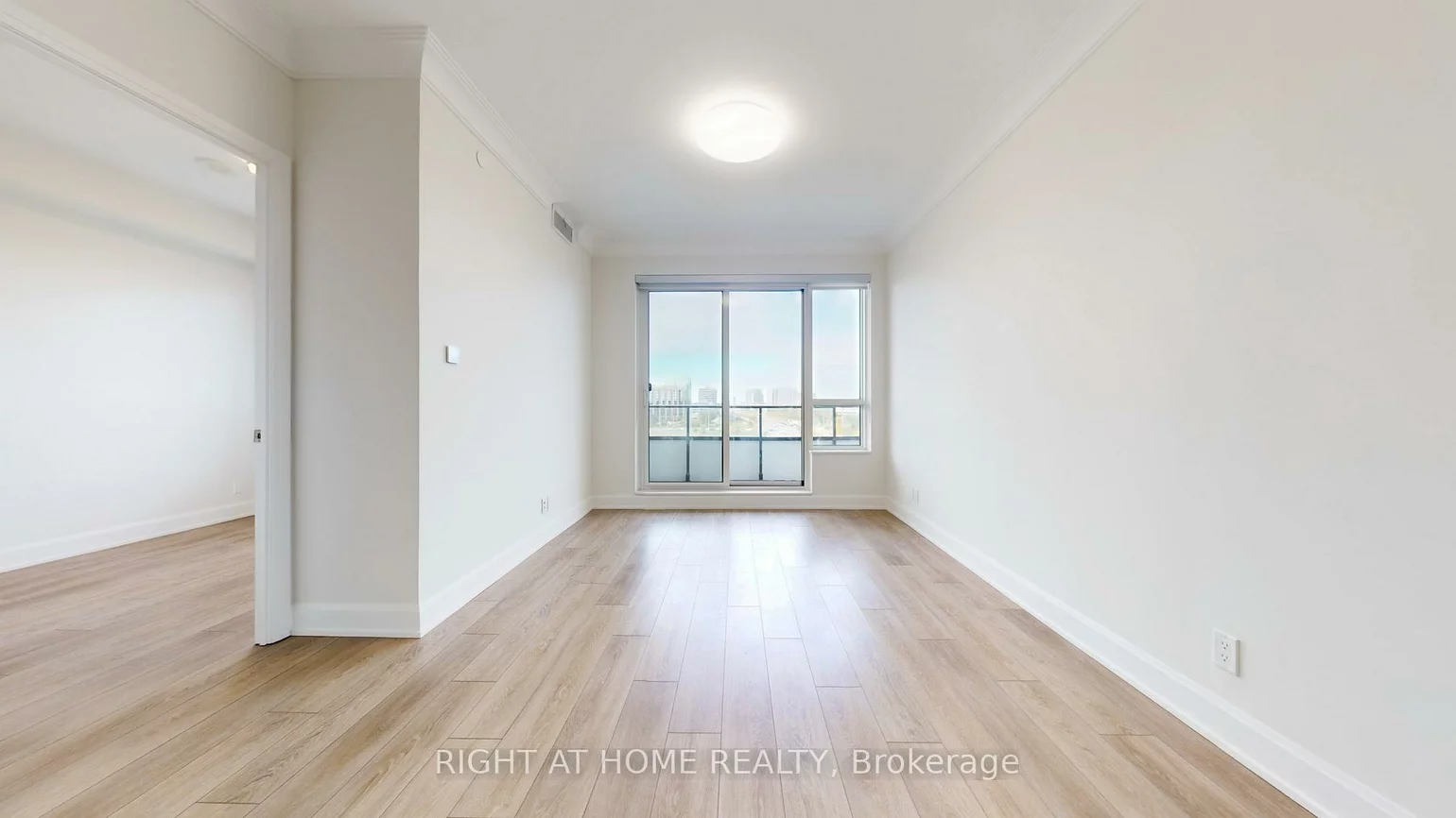 38, Water Walk, Unionville, Markham