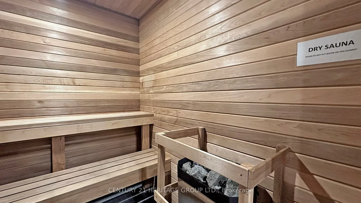 7811, Yonge, Thornhill, Markham