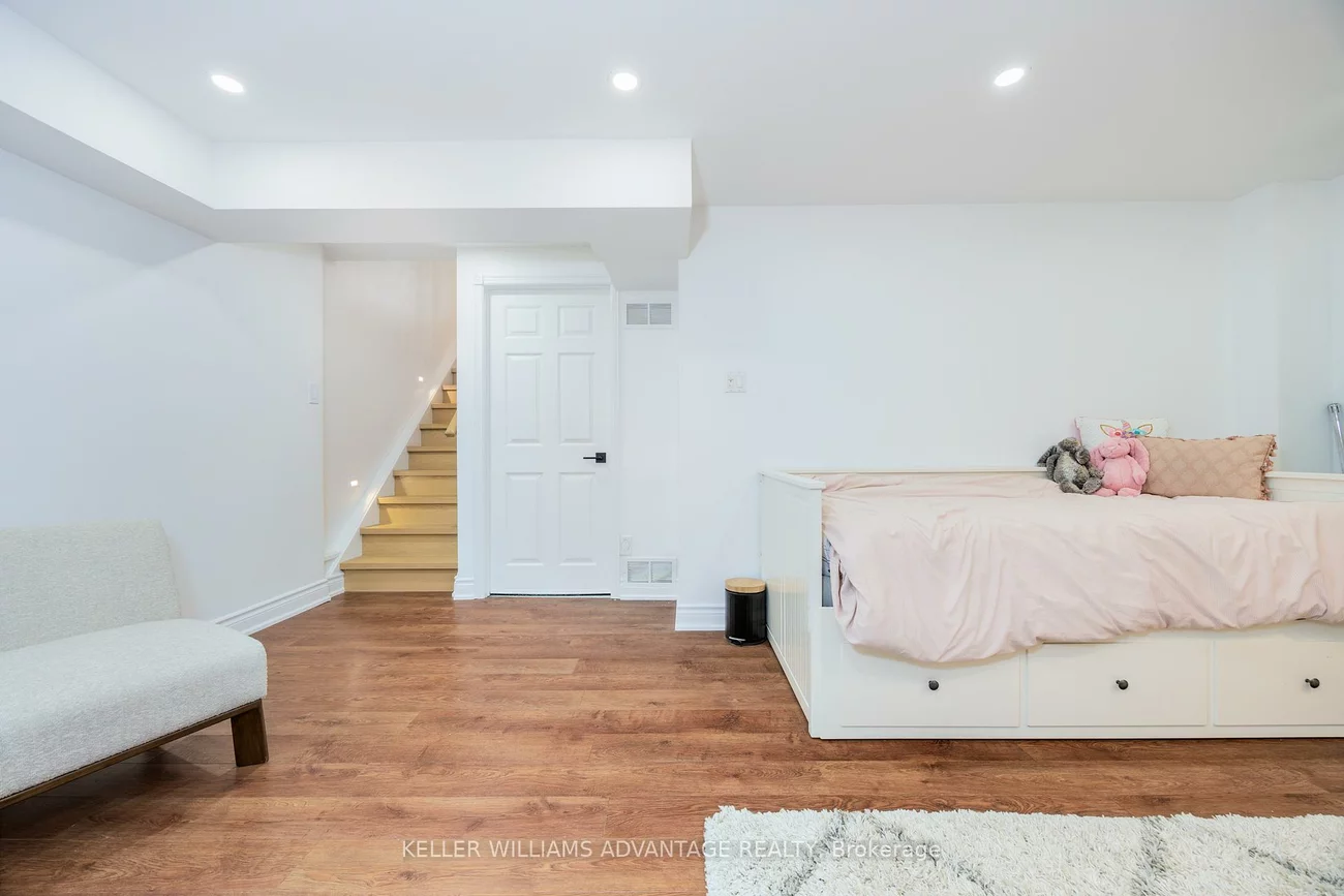 129, Confederation, Thornhill, Markham