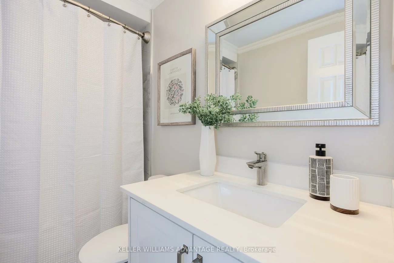 129, Confederation, Thornhill, Markham