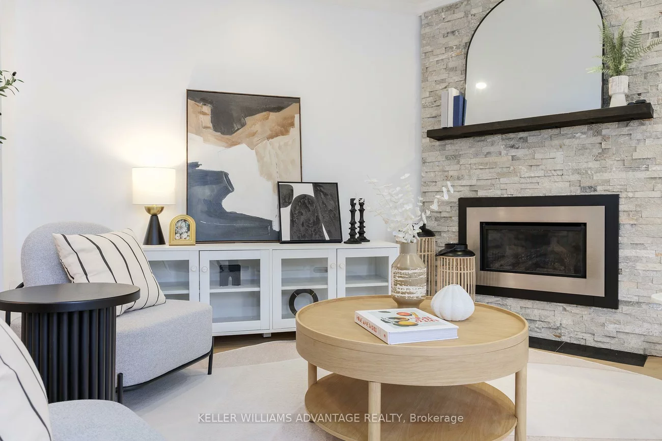 129, Confederation, Thornhill, Markham