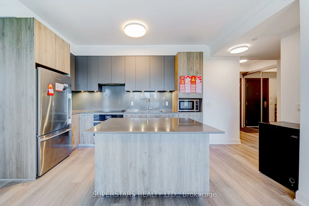 38, Water Walk, Unionville, Markham