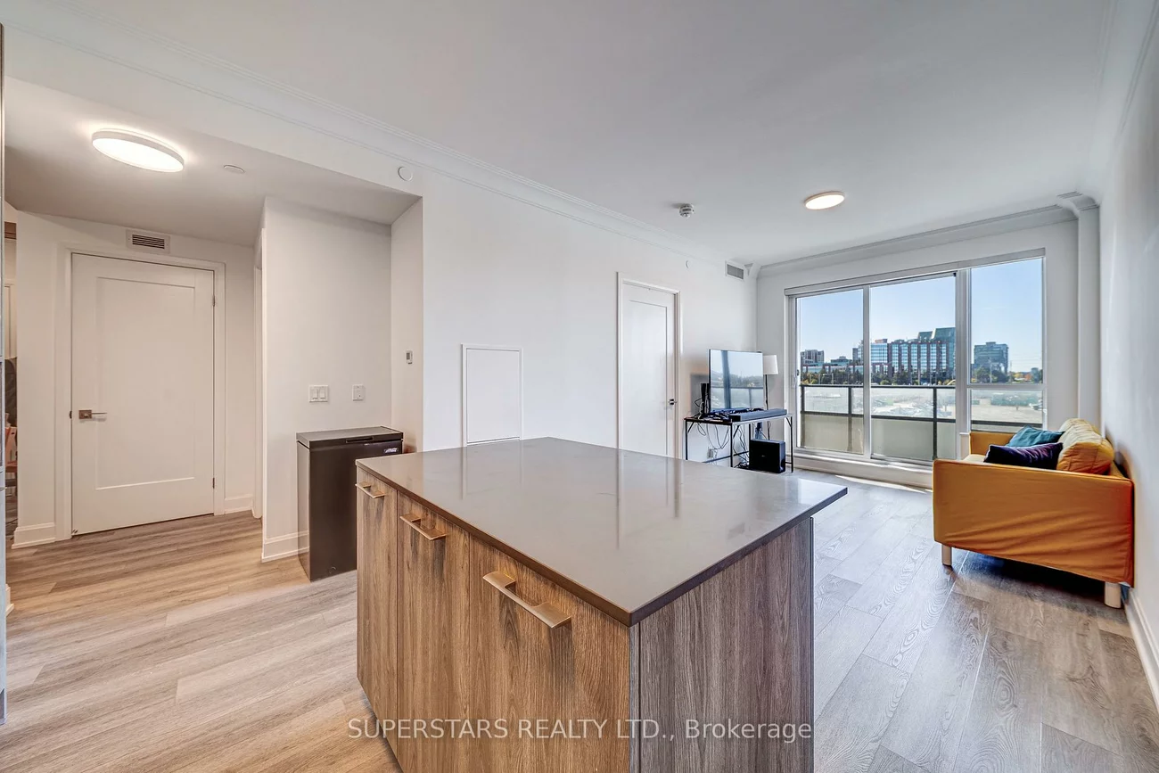 38, Water Walk, Unionville, Markham